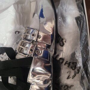 Metallic Leather Lace up Ballet flat